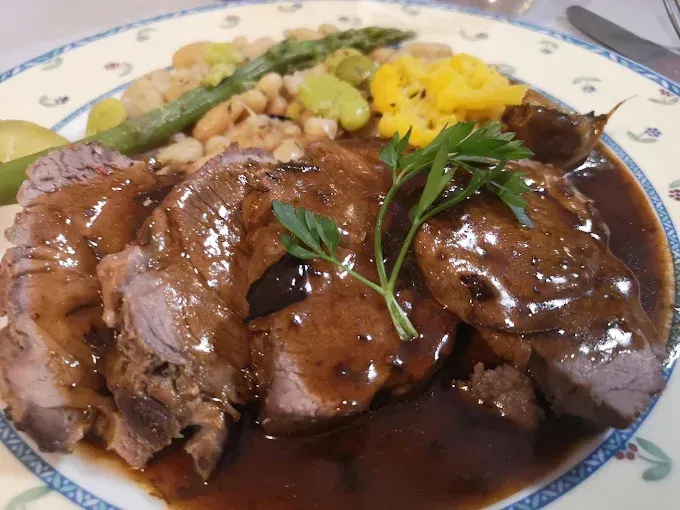 Restaurant traditionnel à Rang-du-Fliers